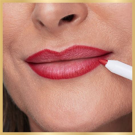 Effortless Lip Line Magic: Achieving Natural-looking Lip Contour